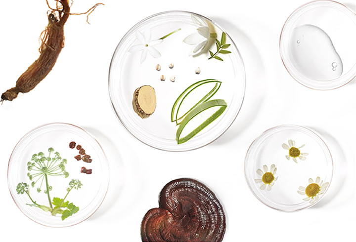 高保湿スキンケアファンデーション