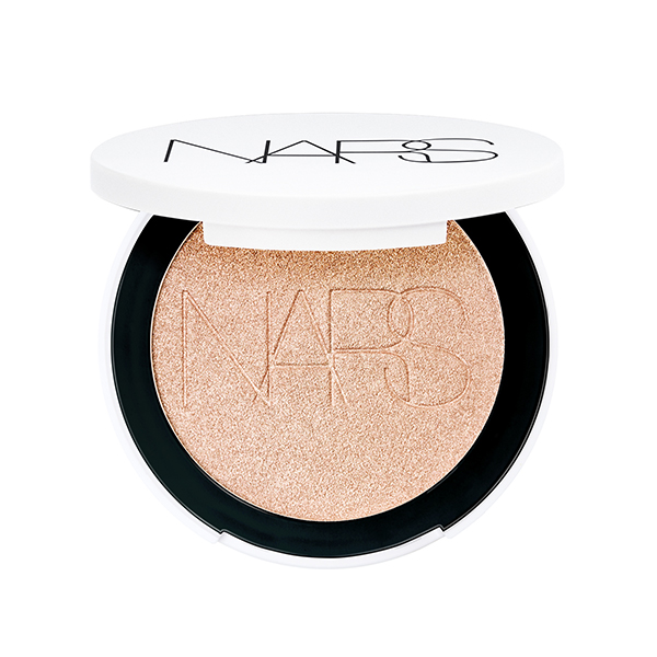 NARS ライトリフレクティングルミナイジングパウダー リップオイル NARSを代表するライトリフレクティングコレクションより、新感覚