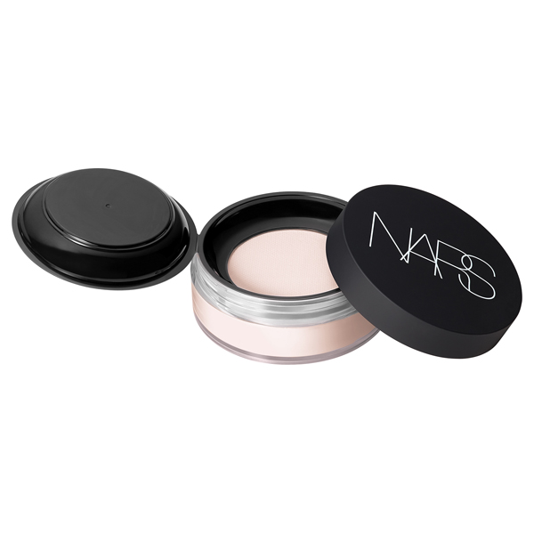 限定品　NARS ナーズ　リフレクティング プリズマティック パウダー　マーブル ナーズ「ライトリフレクティング プリズマティックパウダー」の