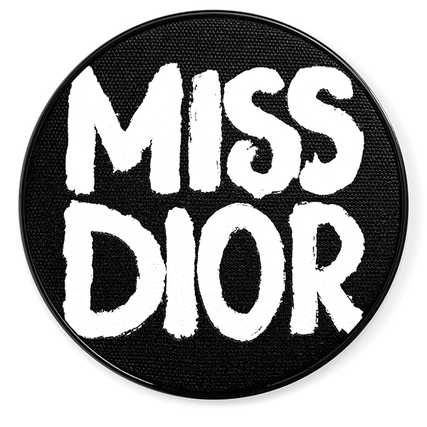 ディオールスキン フォーエヴァー クッション ケース