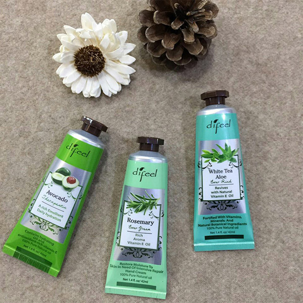 ホワイトダイアモンド ナチュラル ハンドクリーム / Difeel(ハンド
