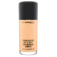 スタジオ フィックス フルイッド SPF 15 / SPF15 / PA++ / NC16 / 32 g