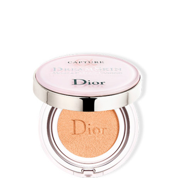 ♡【新品】Dior カプチュール  ドリームスキン クッション ファンデ020♡