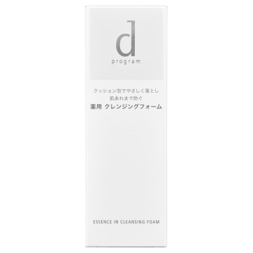 エッセンスイン クレンジングフォーム 02