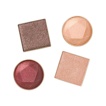 ヌーヴェル アイズ 02