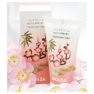 ハンドクリーム ほのかに枡酒の香り 02