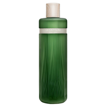 温泉藻配合頭皮ケアシャンプー/トリートメント / 本体 / 300ml / クリーミーでリッチな仕上がり、さっぱりとした洗いあがり / ワイルドブルーベール