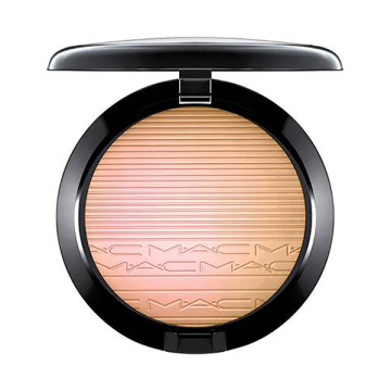 MAC エクストラディメンションスキンフィニッシュ ペタリックメタリック