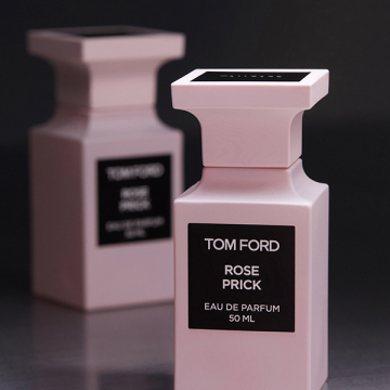 トムフォード ローズ プリック オード パルファム スプレィ 50ml