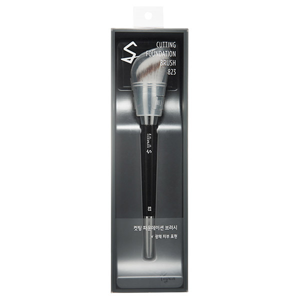S カッティングファンデーションブラシ 823 / FilliMilli(チーク