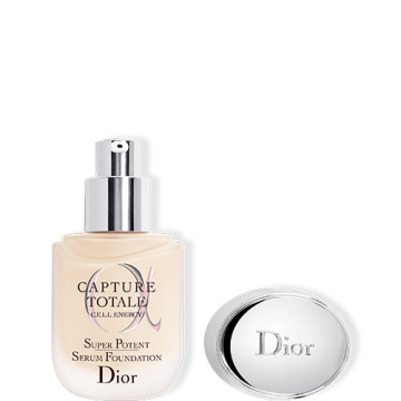 【Dior】カプチュールトータルリキッドファンデーション