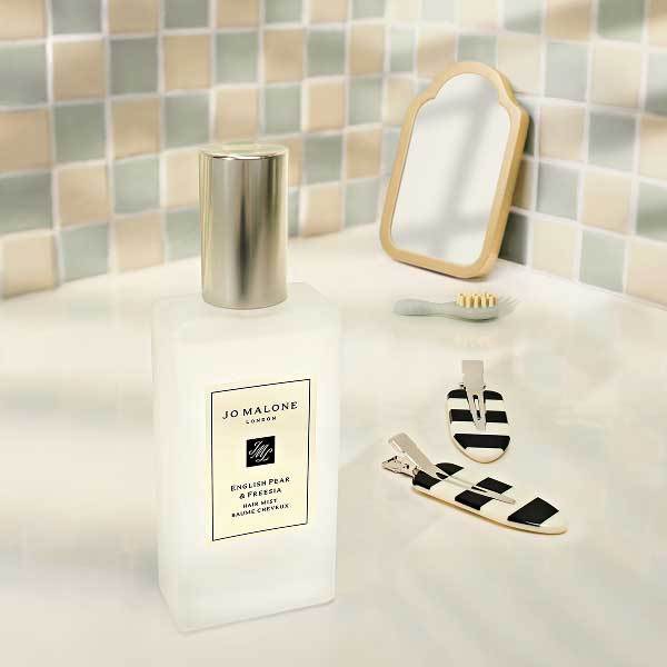 イングリッシュ ペアー & フリージア ヘア ミスト / Jo Malone London