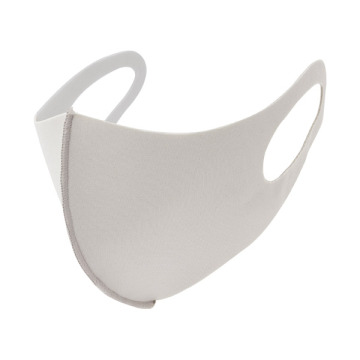 White Skincare Mask ～桜蘭～ 02