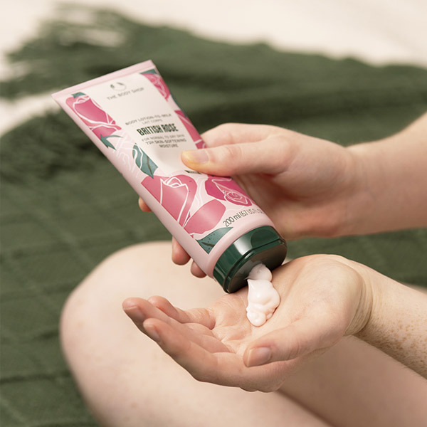 【3個セット】ザ・ボディショップ ボディバターブリティッシュローズ200ml Amazon | ボディバター BR（香り：ブリティッシュローズ