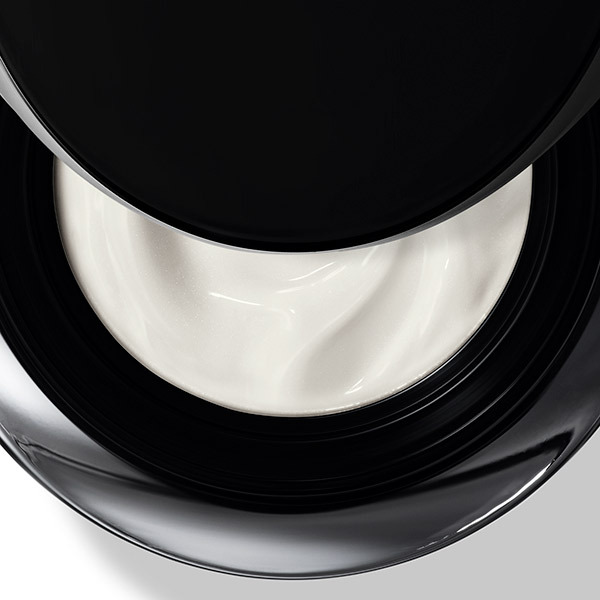 ARMANI beauty（ARMANI beauty） クレマ ネラ エクストレマ