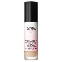 ライトフル C3 ナチュラリー フローレス ファンデーション SPF 35 / SPF35 / PA++ / NC35 / 30ml