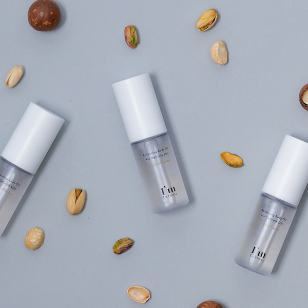 バランシングボディオイル / 30ml/幅32×奥行32×高さ110mm / ブレスオブガーデンの香り 1