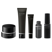 ベスト オブ KANEBO / SPF50 / PA+++ / 40g / スペシャルアイテム / フレッシュフローラルの香り / 40g