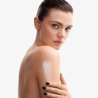 Eau Libre 200ml パフュームボディバーム LIBRE de YSL by Fragrance Iconic & Feminine Bold, | Parfum ボディクリーム