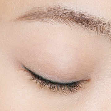 SMOOTH COLOR EYELINER 04