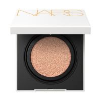 ケースセット済　2019ベストコスメ賞　NARS クッションファンデ　5880