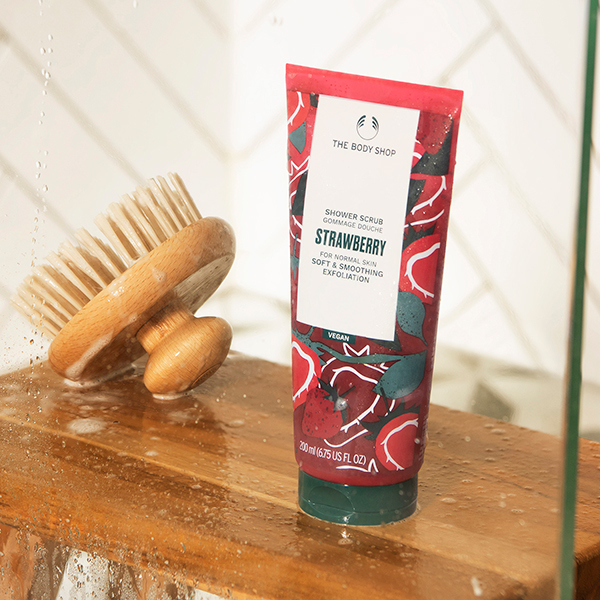 シャワースクラブ ストロベリー / THE BODY SHOP(ボディスクラブ