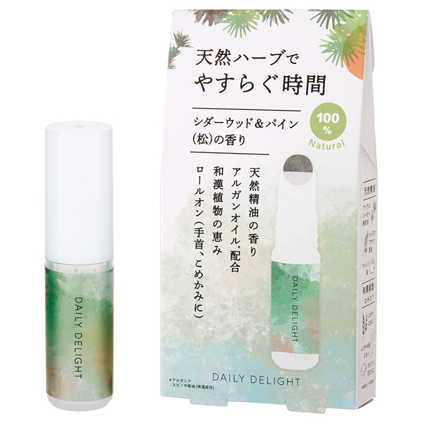 天然ハーブを愉しむロールオンアロマ / 4mL / 本体 / シダーウッド&パインの香り