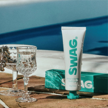 HERBAL WHITENING TOOTH PASTE 05