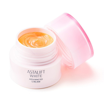 アスタリフト ホワイト アドバンスドクリーム 02