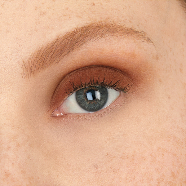 トータルセダクション アイシャドースティック / 03747 STRIP DOWN / 1.6g 1