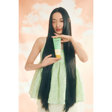 ストレートスリックヘアミルク 04
