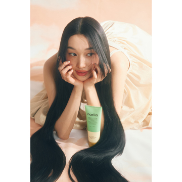 ストレートスリックヘアミルク 05