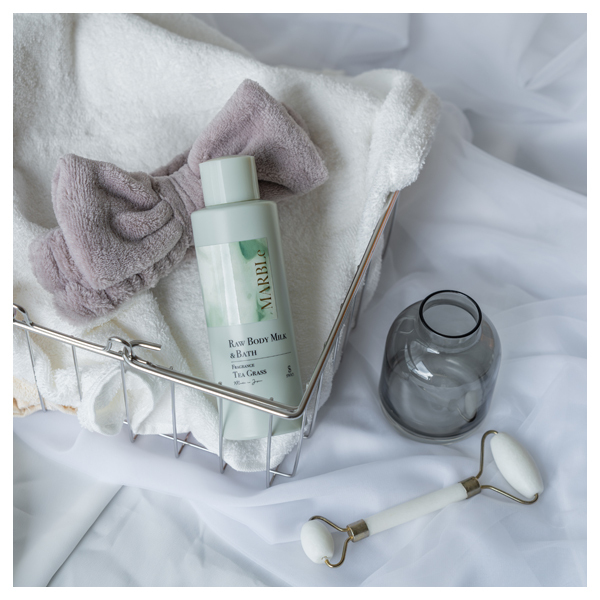 RAW BODY MILK & BATH / SWATi(ボディミルク, ボディケア)の通販