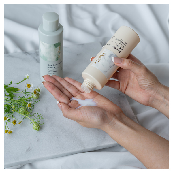 RAW BODY MILK & BATH / SWATi(ボディミルク, ボディケア)の通販