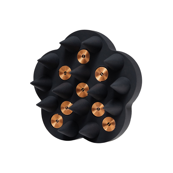 G-ZERO COIL MICROCURRENT PRO - the shampoo brush - / 1個