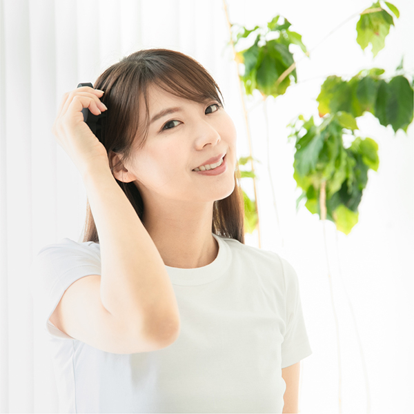 G-ZERO COIL MICROCURRENT PRO - the shampoo brush - / 1個 1