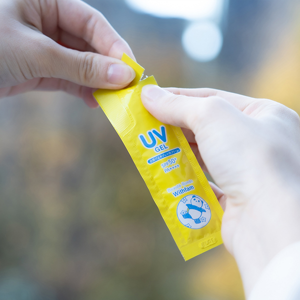 サンブロックモイストスキン SPF50 PA++++ 30g 2セット サンブロックモイストスキン SPF50 PA++++ 30g 2セット ザス