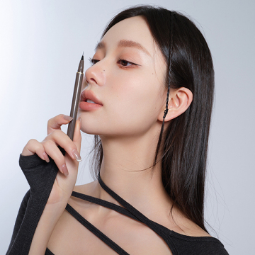 超極細ニードルライナー 05
