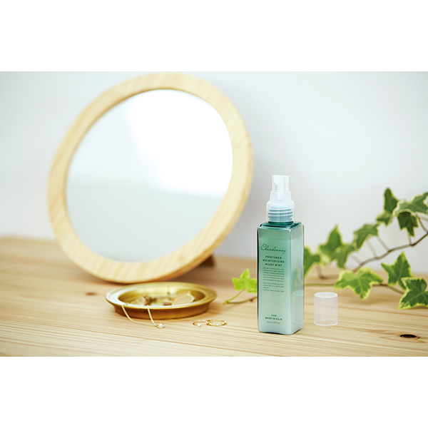 ボディー&ヘアミスト / 90mL / みずみずしく爽やかなシャルドネの香り 1
