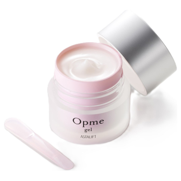 @cosme SHOPPING限定 高保湿ジェル&スカルプケアセット 05