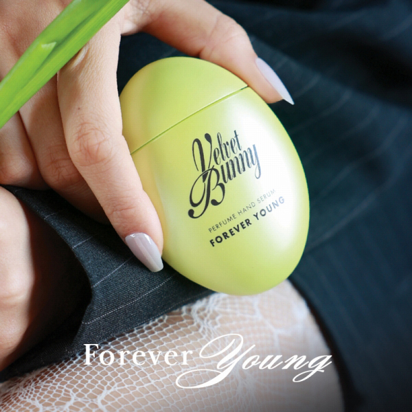 パフュームハンドセラムFOREVER YOUNG / Velvet Bunny(ハンドクリーム