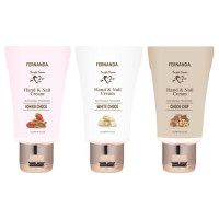 【入荷次第販売】ハンド&ネイルクリームセット チョコレート / 15g×3 / イチゴチョコ、ホワイトチョコ、チョコチップ