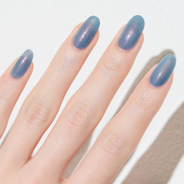 ジーエヌバイジーニッシュマニキュア / ジーニッシュマニキュア