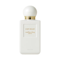コージー ハート ボディローション / 本体、箱 / 290mL / みずみずしい潤いとべたつかないテクスチャー / 洗い立てのコットンのような清廉な香り