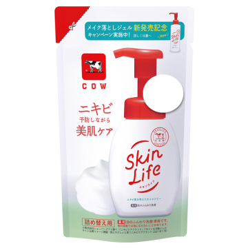 薬用泡のふんわり洗顔