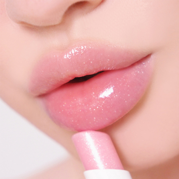 ULTIMATE LIP PLUMPER 03