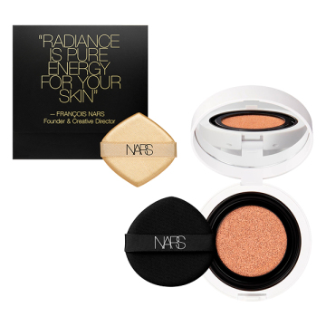 NARS ライトリフレクティングセラムクッション03790 MONT BLANC NARS / ライトリフレクティング セラムクッション
