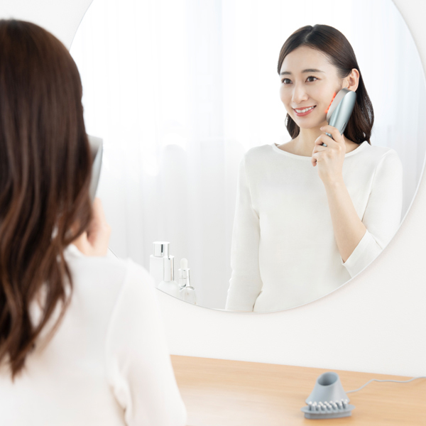 ミュゼ　lift brush MUSEE COSME HOW TO GUIDE