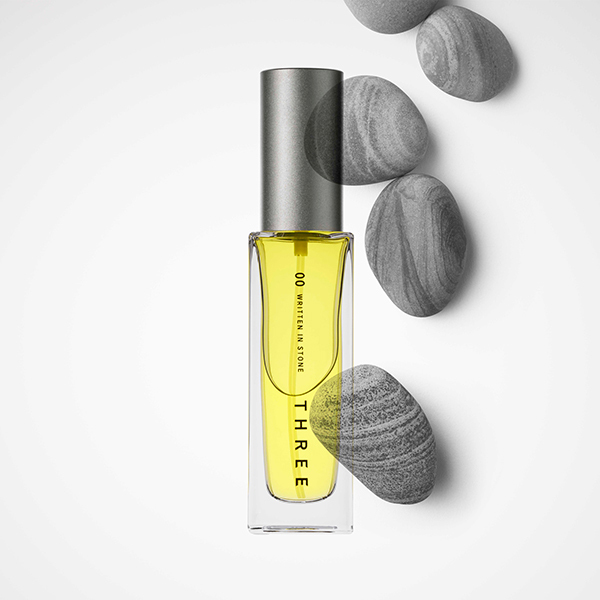 香水(ユニセックス) THREE R 00 WRITTEN IN STONE 30mL エッセンシャルセンツ R / THREE(香水, 香水・ヘアフレグランス