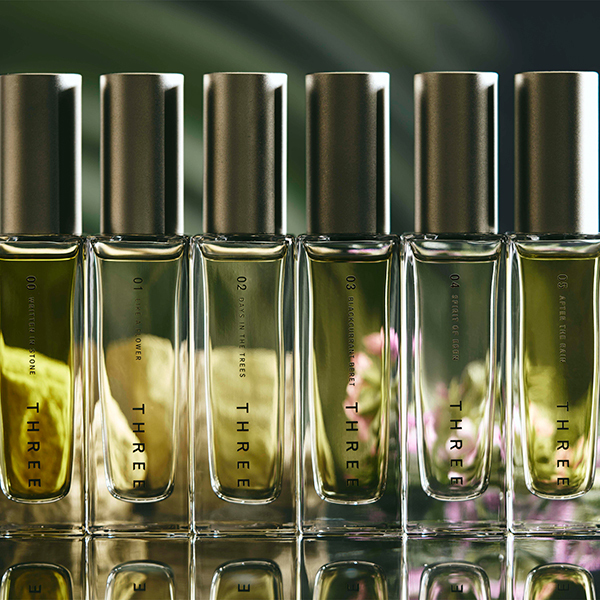 香水(ユニセックス) THREE R 00 WRITTEN IN STONE 30mL 試してみた】THREE THREE エッセンシャルセンツ R 00 WRITTEN IN STONE